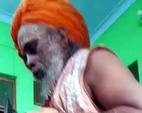 संत ने लगाया दो लोगों पर मारपीट करने का आरोप