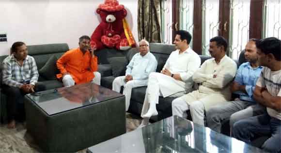 रजनी शर्मा के परिजनो से मिलकर शोक सवेंदना प्रकट की