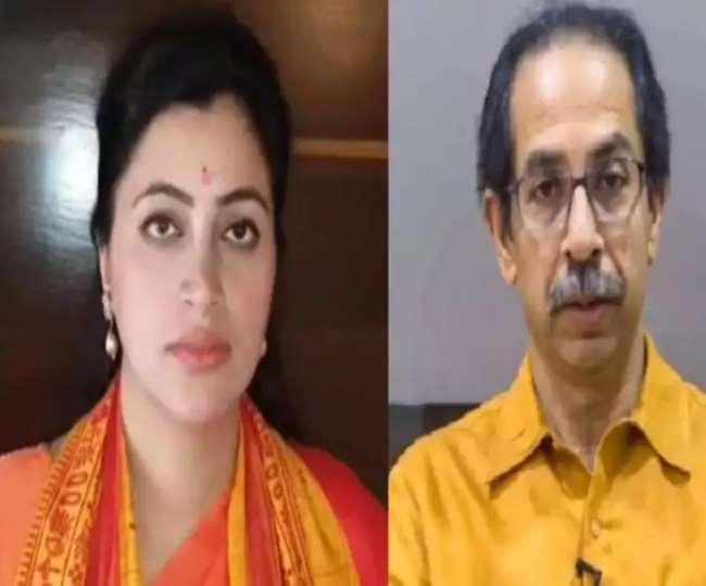 Maharashtra: उद्धव ठाकरे के खिलाफ चुनाव लड़ेंगी नवनीत राणा, बीएमसी चुनाव में शिवसेना के खिलाफ करेंगी प्रचार