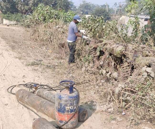 बिहार में रेल इंजन को कबाड़ में बेचने का मामला, हेल्पर के बयान के बाद हुआ कारनामे का खुलासा