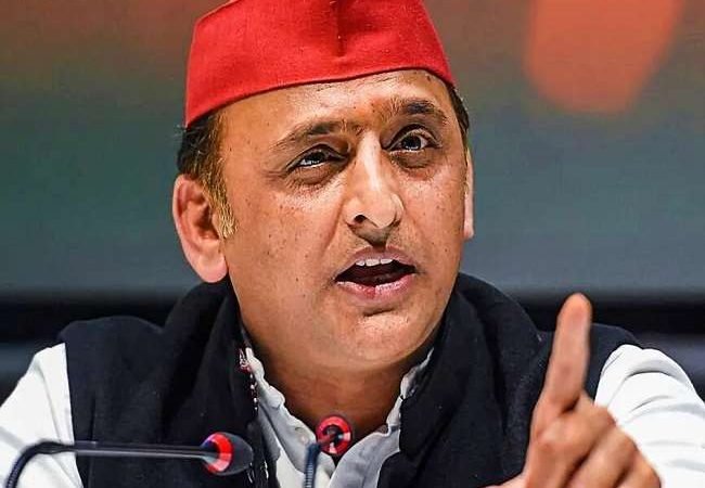 अख‍िलेश यादव का भाजपा सरकार पर हमला, बोले- फ्री राशन की घोषणा करने वाले अब चुनाव निकल गया तो पहचानते नहीं