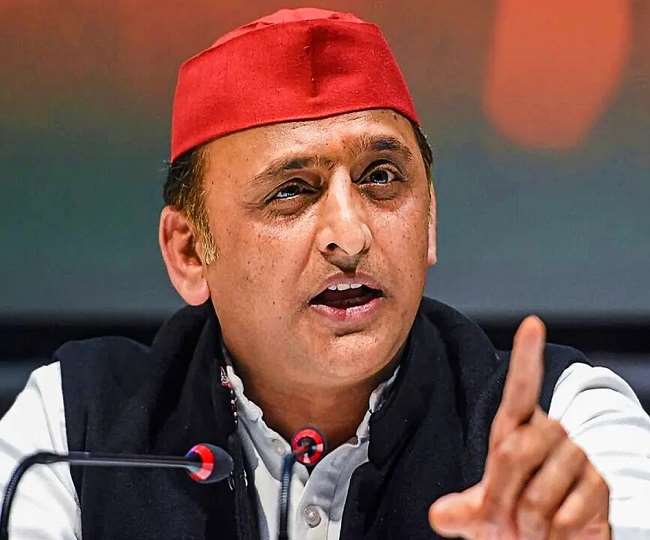 अख‍िलेश यादव का भाजपा सरकार पर हमला, बोले- फ्री राशन की घोषणा करने वाले अब चुनाव निकल गया तो पहचानते नहीं