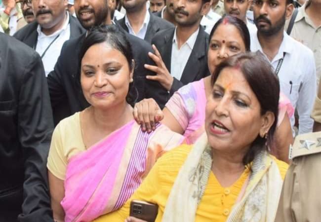 ज्ञानवापी मस्जिद प्रकरण में अदालत ने कहा – ‘परिसर में जारी रहेगी एडवोकेट कमिश्‍नर की कार्यवाही’