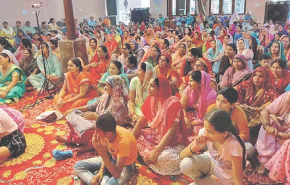 श्रीमद भागवत का श्रवण करने से होता है मानव का कल्याण: अजय