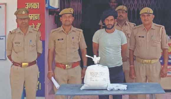 पुलिस ने दो नशा तस्करों को भेजा जेल
