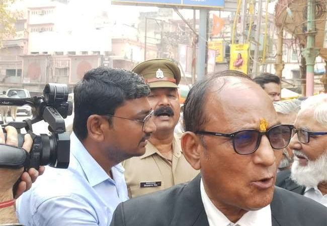Gyanvapi Masjid Survey Live : सोमवार को तीसरे और अंतिम दिन एडवोकेट कमिश्‍नर की कार्यवाही पूरी