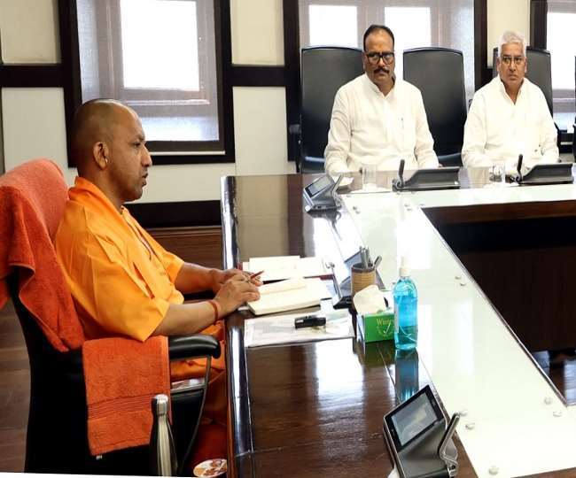मुख्‍यमंत्री योगी आद‍ित्‍यनाथ आज बताएंगे कि कैसे दुर्घटनाओं को कम से कम किया जाए, सड़क सुरक्षा अभियान से जनता को जागरूक करना लक्ष्‍य