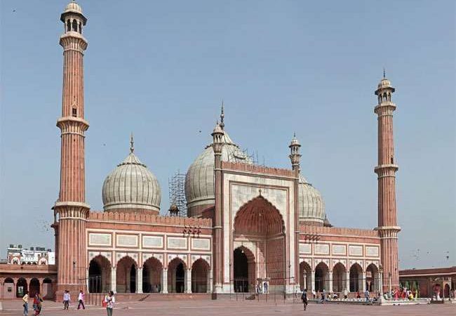 Delhi Jama Masjid Survey: हिंदू संगठनों ने किया दिल्ली की जामा मस्जिद पर दावा, कहा- सर्वे कराने के लिए कोर्ट जाएंगे
