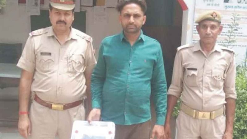 पुलिस ने शातिर बदमाश का किया गिरफ्तार