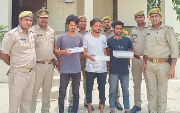 चोरी की योजना बनाते तीन शातिर आरोपी गिरफ्तार