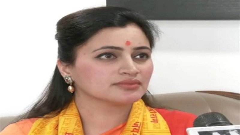 आज संसद की विशेषाधिकार समिति के सामने पेश होंगी नवनीत राणा, रखेंगी अपना पक्ष