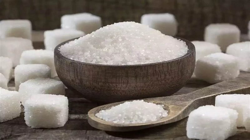 गेहूं के बाद चीनी की बारी, सरकार ने निर्यात पर लगाया अंकुश; महंगाई पर लगेगी लगाम