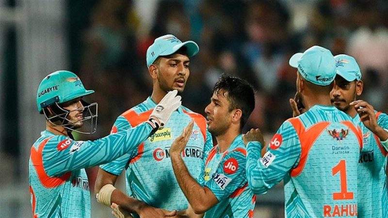 IPL 2022: एलिमिनेटर में हारकर बाहर हुई लखनऊ, आरसीबी ने 14 रन से हराया