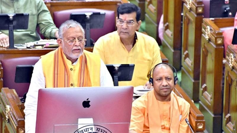 यूपी सरकार के बजट पर मुख्‍यमंत्री योगी आद‍ित्‍यनाथ ने कहा- अगले 5 साल के विकास का लक्ष्‍य दर्शा रहा है यह बजट