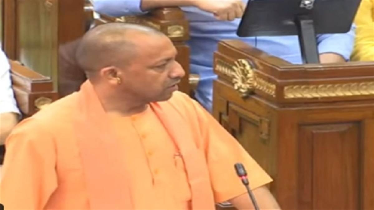 UP Vidhanmandal Budget Session : विधानसभा में सीएम योगी आदित्यनाथ बोले- भाजपा को समय को उत्तम बनाने का तरीका मालूम, सपा यहीं पर चूकी