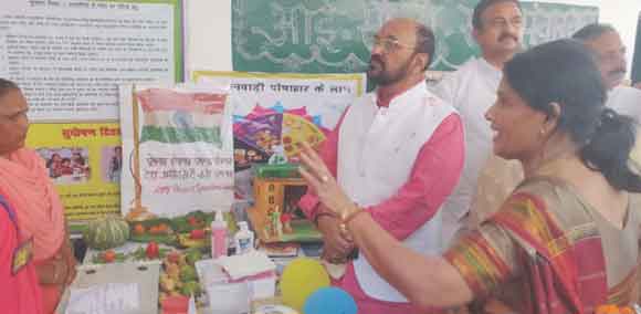 चिकित्सालयों में जीवन रक्षक दवाओं की उपलब्धता सुनिश्चित की जाए एवं बेहतर साफ-सफाई रखी जाए