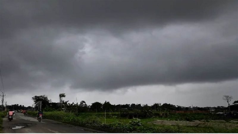 Weather Update: बिहार सहित कई राज्यों में आज आंधी-तूफान और बारिश के आसार, जानें अपने शहर के मौसम का हाल