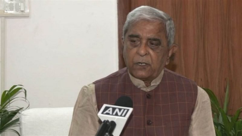कांग्रेस पर भाजपा का चौतरफा हमला, कहा- संपत्ति घोषित करे गांधी परिवार