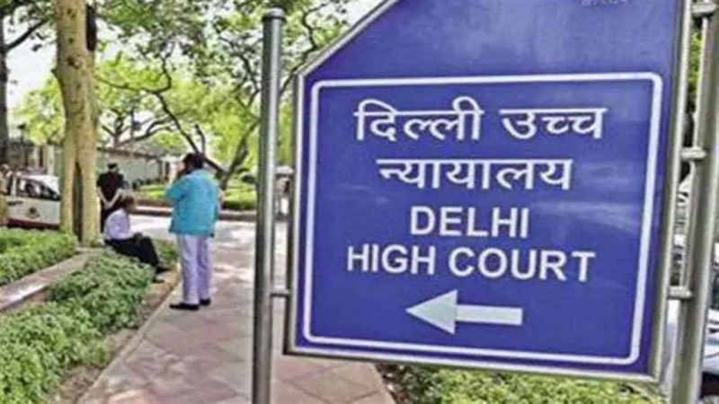 Delhi News: एयरपोर्ट पर नहीं लगाया मास्क तो नहीं भर पाएंगे उड़ान, नाम भी होगा नो-फ्लाई लिस्ट में शामिल
