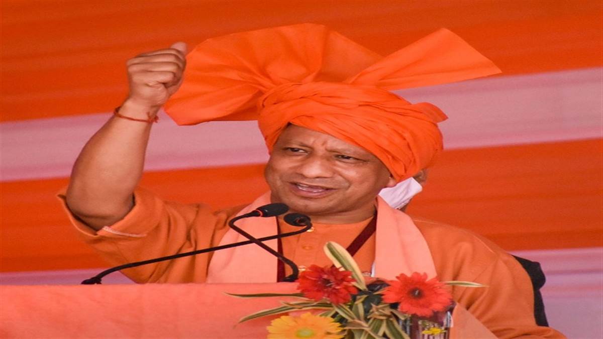 सीएम योगी आदित्यनाथ का जन्मदिन : योगी के बाद कुशल प्रशासक बनने में नहीं लिया अधिक समय