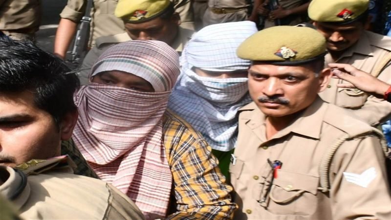 Kanpur Violence Today News : कोर्ट में पेशी के बाद हयात और साथियों को भेजा गया जेल, सात और उपद्रवी गिरफ्तार