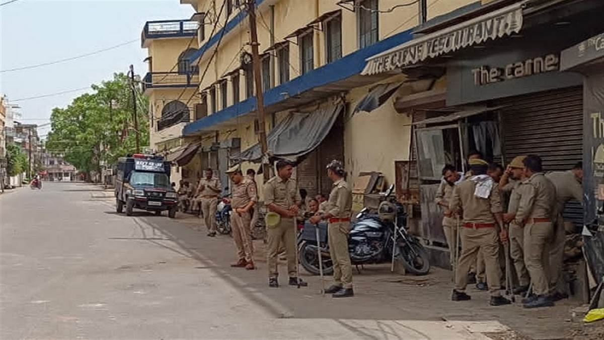 उपद्रव के एक दिन बाद प्रयागराज सहित अन्य शहरों में शांति, पुलिस की टीमें खंगाल रही सीसीटीवी की फुटेज