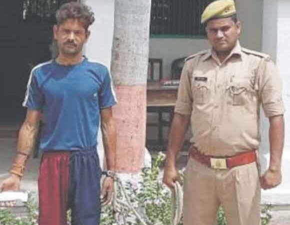 पुलिस ने शातिर आरोपी को किया गिरफ्तार