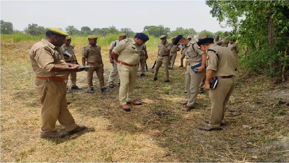 आजमगढ़ में दुष्कर्म के बाद युवती का चेहरा जलाने की कोशिश, आरोपितों में भाई का दोस्त और एक अन्य शामिल