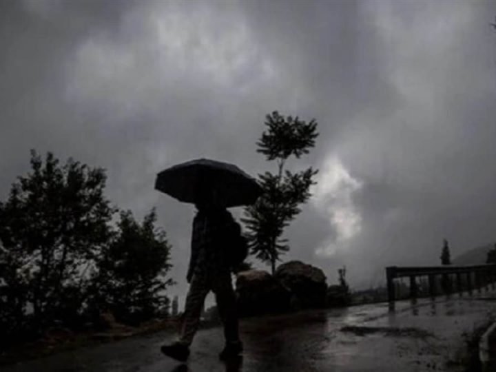 यूपी में बारिश के बाद बढ़ी ठंडक, अगले 3 दिनों के लिए भी अलर्ट जारी