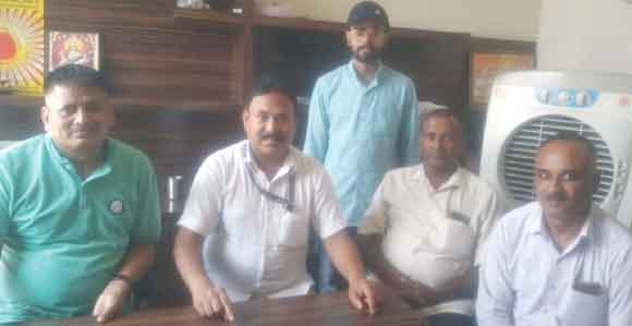 पुरानी प्रक्रिया के आधार पर ही सेना में भर्ती किए जाने की मांग