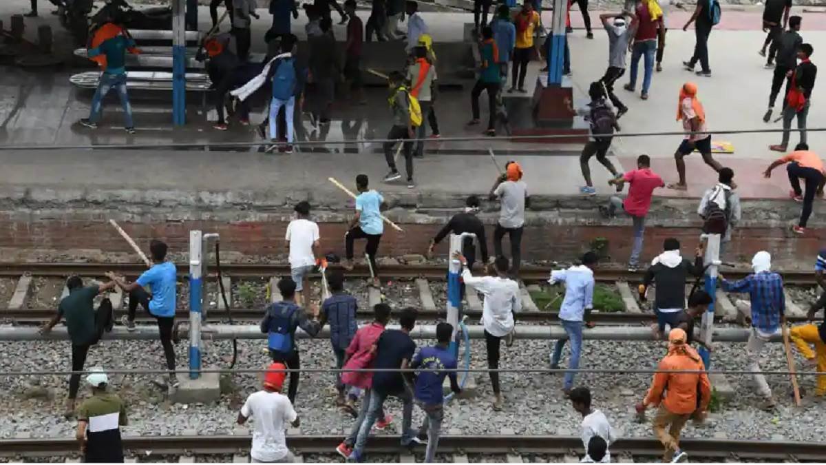 Agnipath Scheme Update: अग्निवीर चार साल बाद भी नहीं रहेंगे बेरोजगार! यहां जानें- कहां मिलेगा अवसर, अफवाहों से रहें सावधान