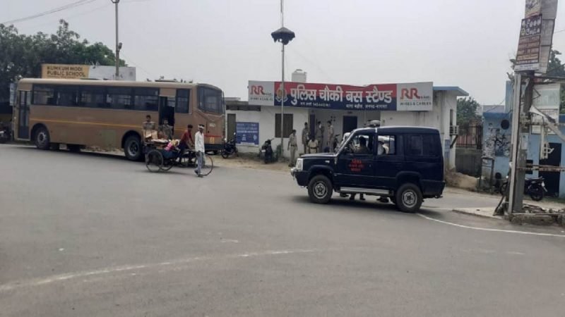 अभी से दिखने लगा भारत बंद का असर, पंजाब में रोकी रेल, नोएडा में धारा 144 लागू