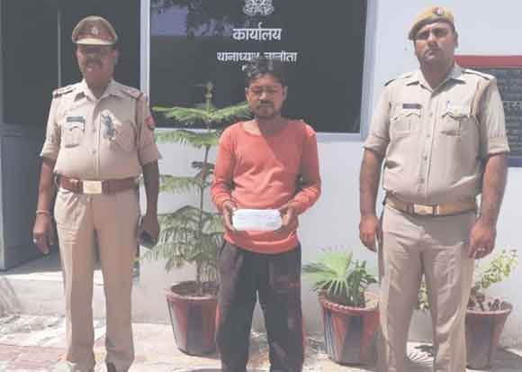 नशीली गोलियों के साथ एक नशा तस्कर गिरफ्तार