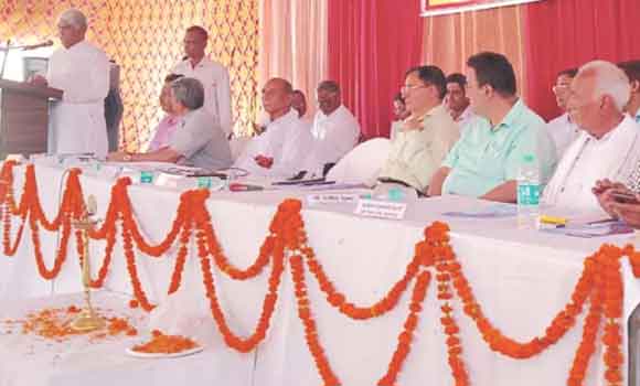 किसानों के हित में कार्य कर रही है प्रदेश सरकार: जसवंत