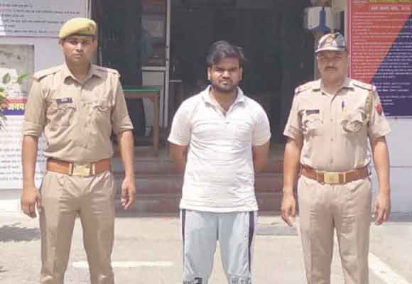 पुलिस के हत्थे चढ़ा वांछित आरोपी