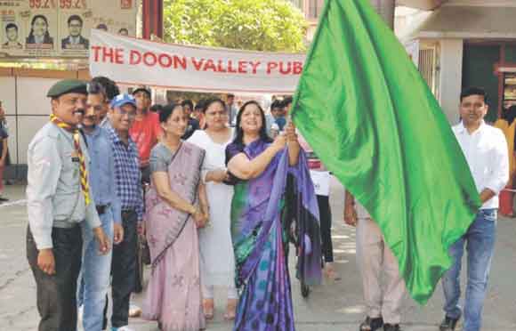 विश्व साइकिल दिवस पर निकाली रैली