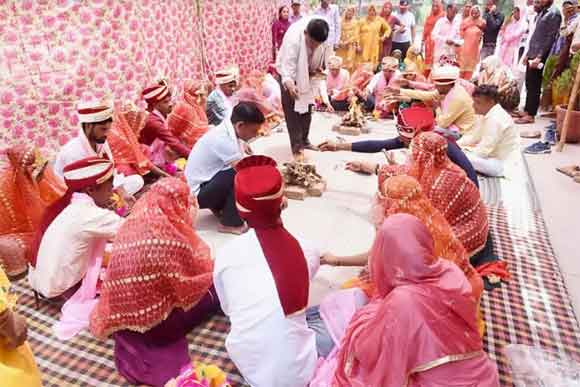 विकासखण्ड बलियाखेडी परिसर में मुख्यमंत्री सामुहिक विवाह योजनान्तर्गत कार्यक्रम का हुआ आयोजन