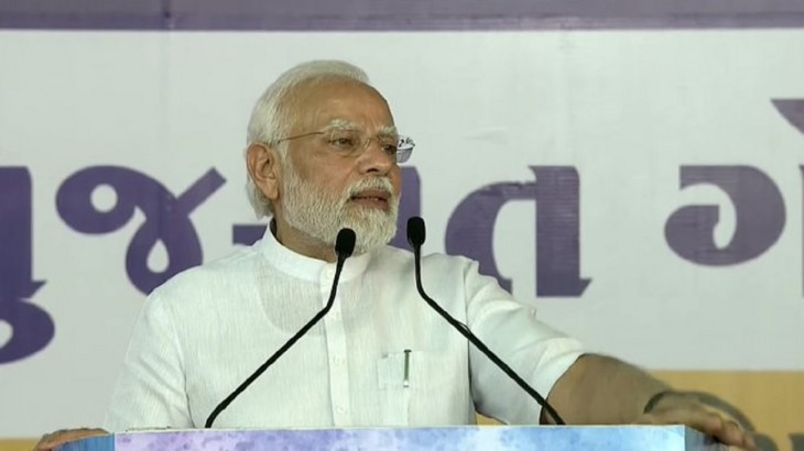 नवसारी में बोले PM नरेंद्र मोदी- गुजरात का तेजी हो रहा विकास