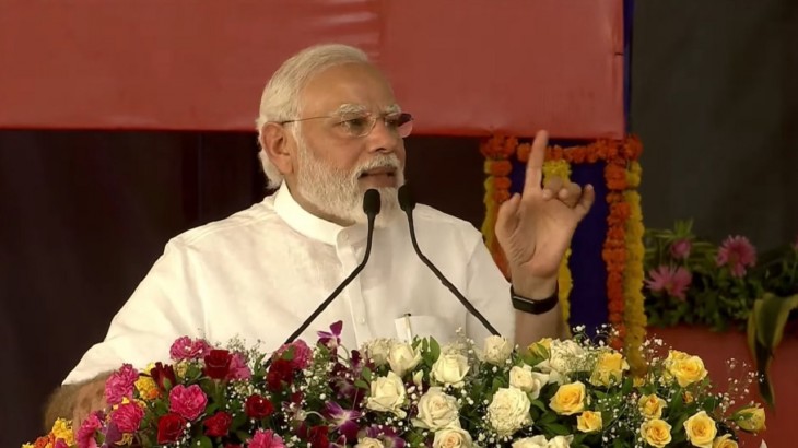 दो दिन के गुजरात दौरे पर पीएम मोदी, ‘मां’ का आशीर्वाद लेकर करेंगे मंदिर का उद्घाटन