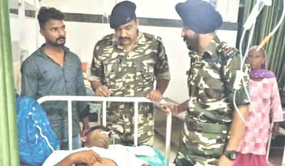 फौजियों ने रक्तदान कर बचाई साथी की जान