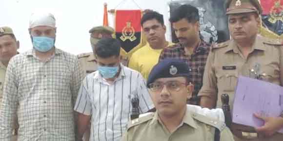 पुलिस व क्राइम ब्रांच ने दबोचे दो शातिर वाहन चोर, दो फरार