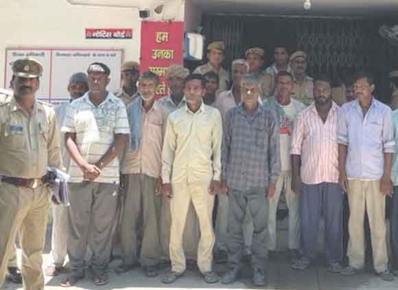 पुलिस ने 17 वांछित आरोपियों को भेजा जेल