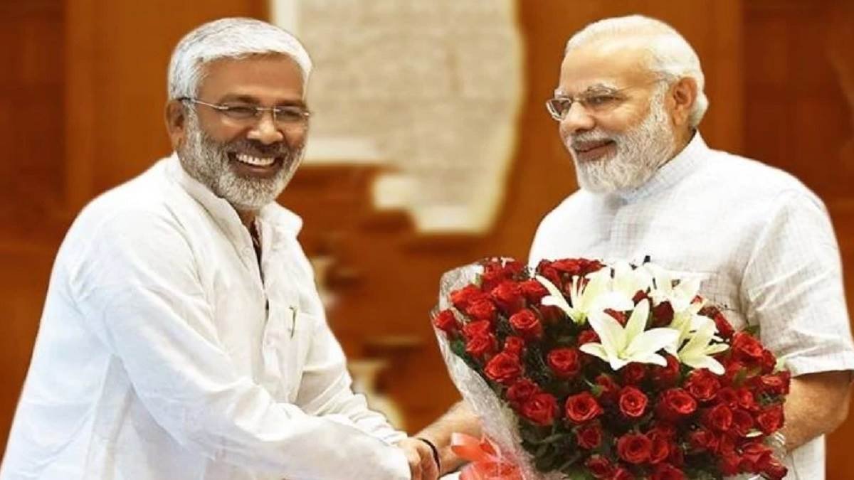 यूपी बीजेपी को नए प्रदेश अध्‍यक्ष की तलाश, स्वतंत्रदेव का तीन वर्ष का कार्यकाल पूरा, कई अहम जीत दिलाने में रही भूमिका