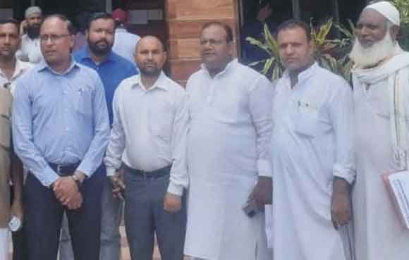 नवागत नगरायुक्त से मिला कांग्रेस का प्रतिनिधिमंडल