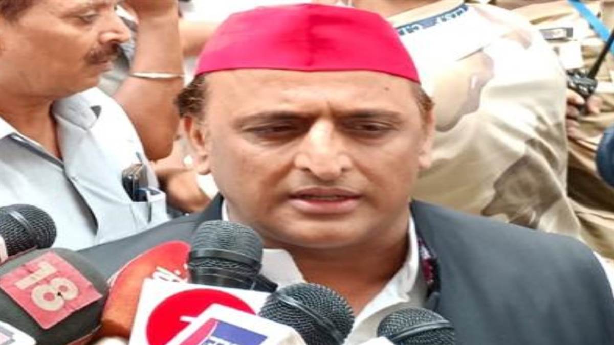 रुठे शिवपाल चाचा को मनाने से अखिलेश का इन्‍कार, कहा – ‘सम्‍मान नहीं कर पा रहा हूं तो वह स्‍वतंत्र हैं, अपनी पार्टी दोबारा बना लें’