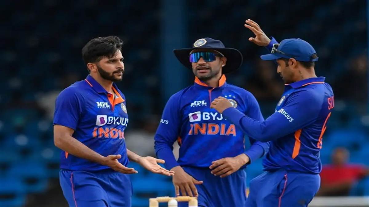 Ind vs WI: धवन की कप्तानी में भारत ने रचा इतिहास, वनडे सीरीज में वेस्टइंडीज का किया क्लीन स्वीप