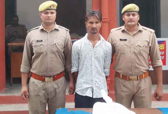 पुलिस ने तार चोर को किया गिरफ्तार