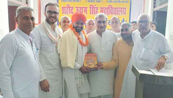 धूमधाम के साथ मनाया शहीद उधमसिंह का बलिदान दिवस