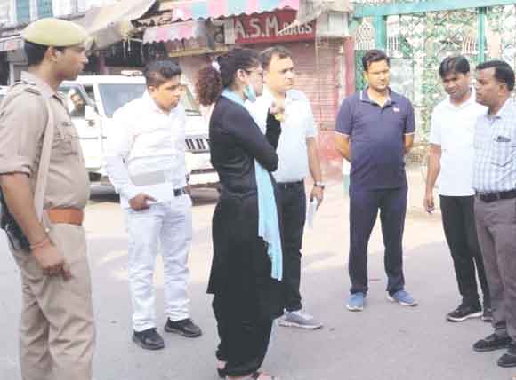 नगरायुक्त ने किया जामा मस्जिद और ईदगाह का निरीक्षण