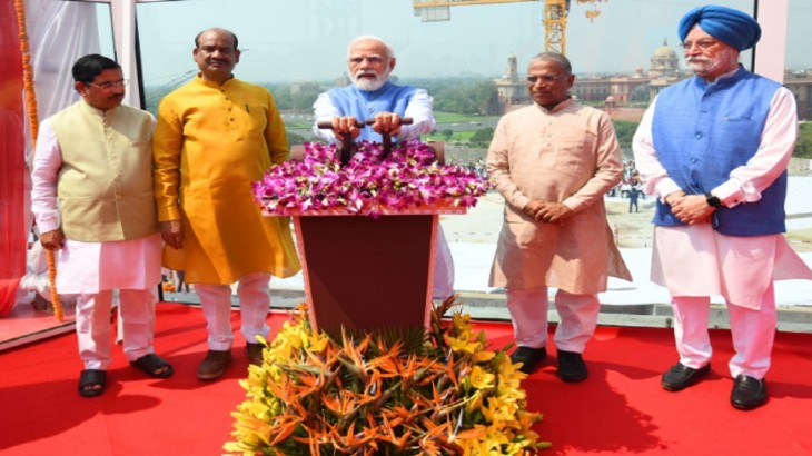 नए संसद भवन की छत पर 6.5 मीटर ऊंचा अशोक स्तंभ, पीएम मोदी ने किया अनावरण